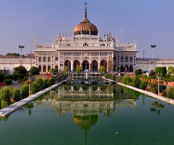 Highest temperature in Lucknow on August 24? card icon