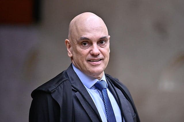 icon for Alexandre de Moraes out as Brazil Supreme Court Justice?
