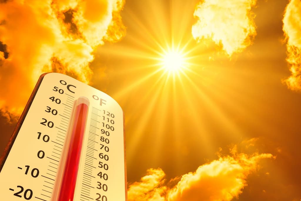 August 2026 Temperature Increase (ºC) (HIGHER STRIKES) card icon