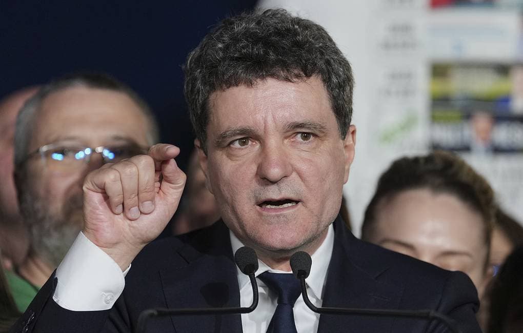 Nicușor Dan out as President of Romania in 2026? card icon