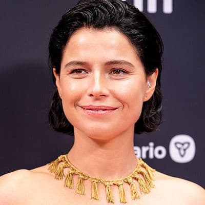 icon for Jessie Buckley