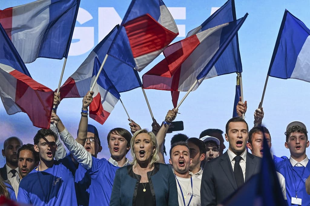 icon for National Rally forms a French Senate Group in 2026?