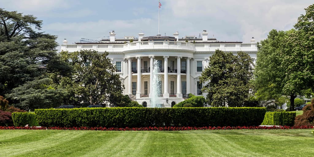 icon for Will the White House call a full lid by 6:30 PM? (August 24 - August 29)