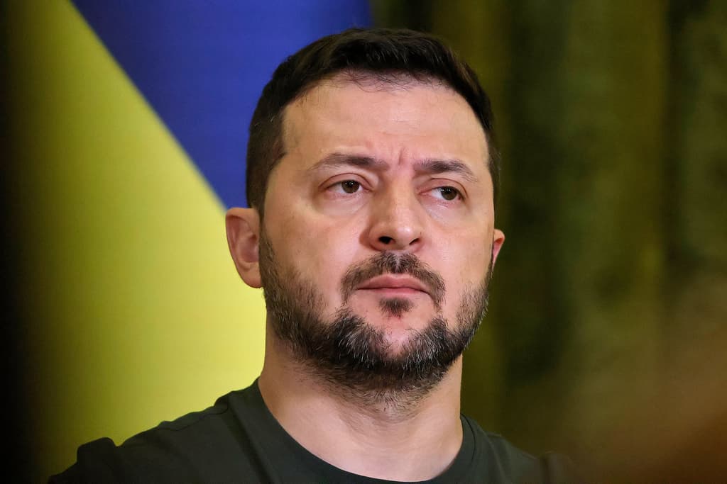 Zelenskyy out as Ukraine president by end of 2026? card icon